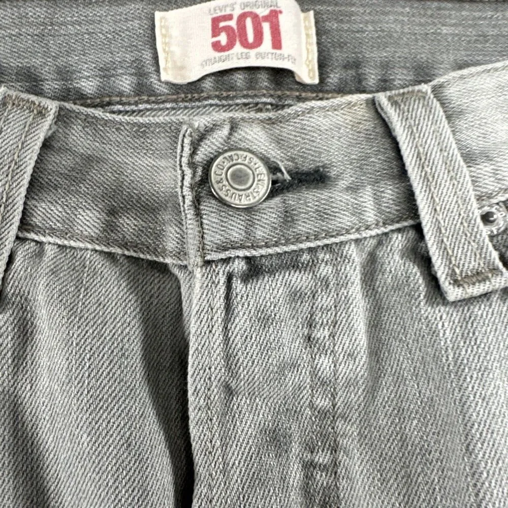 Levis 501 Original Jeans Mens 32x32 Gray Light Wash Button Fly Straight Denim